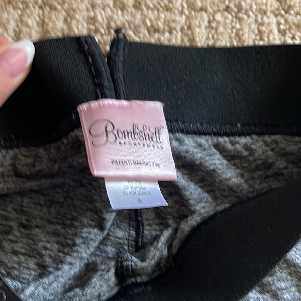 Bombshell Leggings - image 3